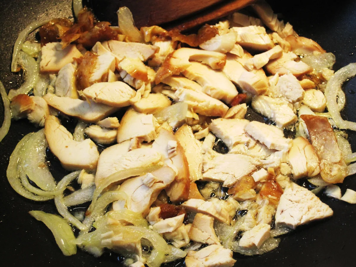 Rezept: Gebratene Nudeln aus dem Wok ... Bild Nr. 7759 Gebratene Nudeln aus dem Wok ... - Rezept - Bild Nr. 7759