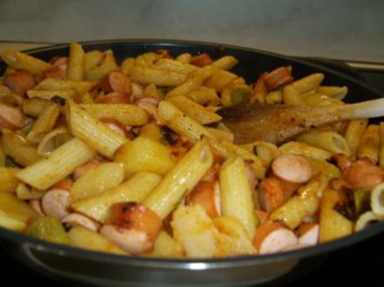 Nudel Kartoffel Pfanne mit Bild - schnell &amp; einfach - 113 kcal/100g