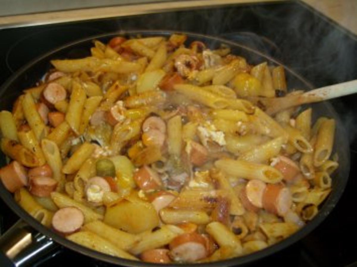 Nudel Kartoffel Pfanne mit Bild - schnell &amp; einfach - 113 kcal/100g
