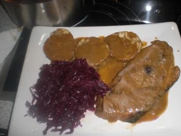 Rezept: Gefüllte dicke Rippe mit Zwetschgenmussoße Bild Nr. 8 Gefüllte dicke Rippe mit Zwetschgenmussoße - Rezept - Bild Nr. 8