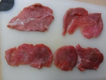 Fleischgerichte:Naturschnitzel mit Champignon-Rotweinsoße - Rezept - Bild Nr. 2