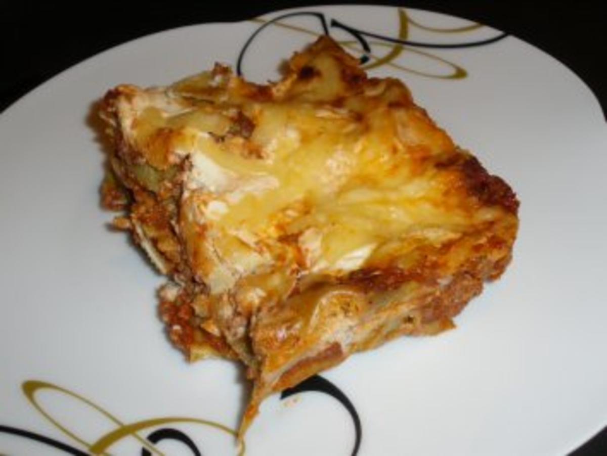 Bilder für Lasagne mit gemischtes Hack und Passierte Tomaten - Rezept