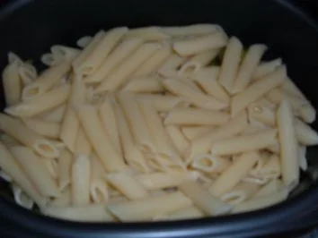 Rezept: Auflauf : Rosenkohl - Auflauf mit Nudeln Bild Nr. 6 Auflauf : Rosenkohl - Auflauf mit Nudeln - Rezept - Bild Nr. 6