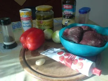 Rezept: Rindsrouladen mal anders gefüllt Bild Nr. 6 Rindsrouladen mal anders gefüllt - Rezept - Bild Nr. 6