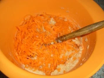 Rezept: Kartoffel-Möhren Rösti mit Räucherlachs Bild Nr. 3 Kartoffel-Möhren Rösti mit Räucherlachs - Rezept - Bild Nr. 3