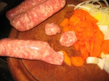 Suppe: Bratwurst-Gemüsesüppchen - Rezept - Bild Nr. 3