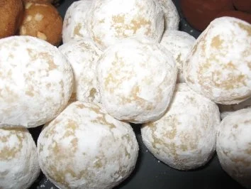 Rezept: Variationen von Marzipankartoffeln Bild Nr. 2 Variationen von Marzipankartoffeln - Rezept - Bild Nr. 2