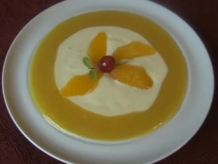 Rezept: Weiße Schokoladen - Orangen - Suppe Weiße Schokoladen - Orangen - Suppe - Rezept