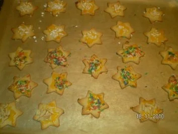 Rezept: Feine Butterplätzchen Feine Butterplätzchen - Rezept