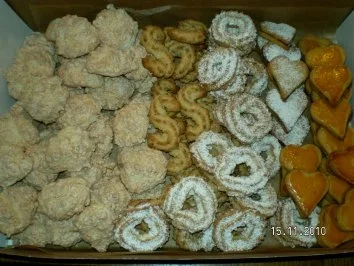 Rezept: Feine Butterplätzchen Bild Nr. 3 Feine Butterplätzchen - Rezept - Bild Nr. 3