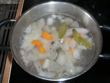 Rezept: Fleisch: Schweineschwänzchen gekocht Bild Nr. 3 Fleisch: Schweineschwänzchen gekocht - Rezept - Bild Nr. 3