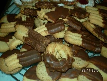 Rezept: Spritzgebäck Bild Nr. 3 Spritzgebäck - Rezept - Bild Nr. 3