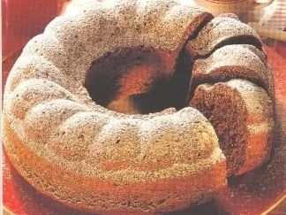 Nussiger Schokoladenkuchen - Rezept