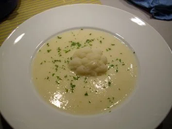 Rezept: Blumenkohlsuppe Blumenkohlsuppe - Rezept