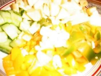 Rezept: Scharfe Apfel- Paprika- Suppe Bild Nr. 3 Scharfe Apfel- Paprika- Suppe - Rezept - Bild Nr. 3