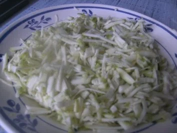 Kartoffel-Zuchini-Röstis mit einem Radischen-Quark-Dip - Rezept - Bild Nr. 4