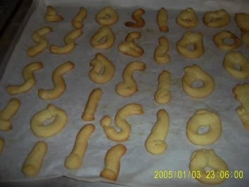 Marzipan-Spritz-Gebäck Weihnachtsbäckerei - Rezept - Bild Nr. 5