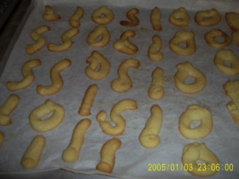 Marzipan-Spritz-Gebäck Weihnachtsbäckerei - Rezept - kochbar.de