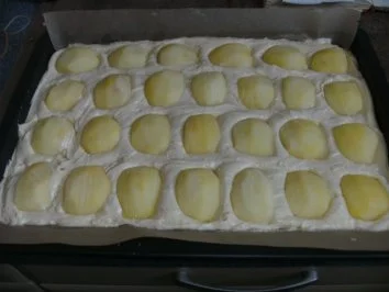 Rezept: Versunkene Apfeltorte Bild Nr. 2 Versunkene Apfeltorte - Rezept - Bild Nr. 2