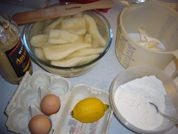 Rezept: Kikis Birnen-Eierlikörkuchen Bild Nr. 2 Kikis Birnen-Eierlikörkuchen - Rezept - Bild Nr. 2