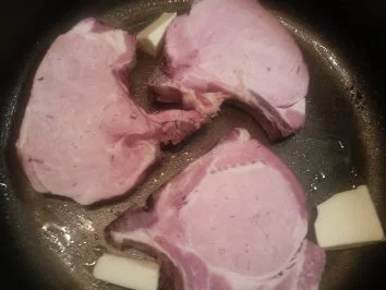 Rezept: Kasseler auf Sauerkraut mit Knobikartoffeln Bild Nr. 2 Kasseler auf Sauerkraut mit Knobikartoffeln - Rezept - Bild Nr. 2