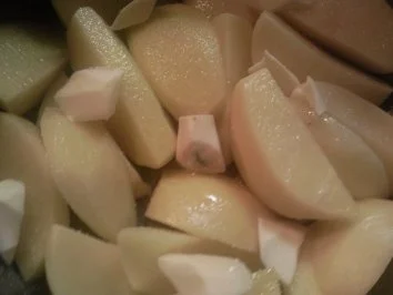 Rezept: Kasseler auf Sauerkraut mit Knobikartoffeln Bild Nr. 3 Kasseler auf Sauerkraut mit Knobikartoffeln - Rezept - Bild Nr. 3