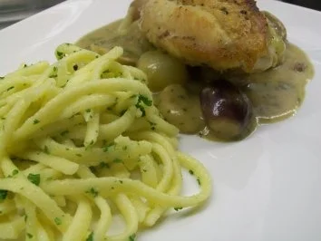 Rezept: Coq au Riesling an Kräuterspätzle Bild Nr. 5 Coq au Riesling an Kräuterspätzle - Rezept - Bild Nr. 5