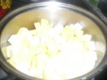 Rezept: Selleriepüree Bild Nr. 3 Selleriepüree - Rezept - Bild Nr. 3