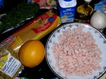 Pasta mit Tiefseegarnelen in einer Orangensahnesoße - Rezept - Bild Nr. 2