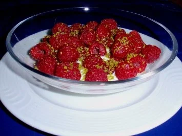 Rezept: Himbeeren auf Joghurt Himbeeren auf Joghurt - Rezept
