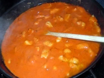 Tomaten-Orangen-Sahne-Sauce mit Walnüssen und Gnocchi - Rezept - Bild Nr. 7