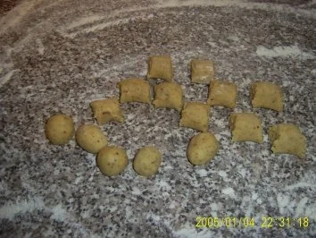 Weihnachtsbäckerei:: Engelsaugen ergibt ca. 30 Stück - Rezept - Bild Nr. 7