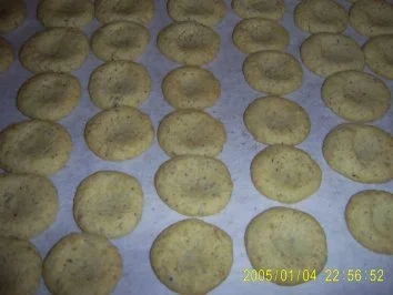 Weihnachtsbäckerei:: Engelsaugen ergibt ca. 30 Stück - Rezept - Bild Nr. 9