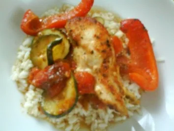 Rezept: Zarte Hühnchenbrust an Gemüsetrio Bild Nr. 3 Zarte Hühnchenbrust an Gemüsetrio - Rezept - Bild Nr. 3