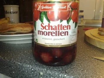 "Roggenkratzete" mit Schattenmorellen-Püree und Joghurt / Keine STERNEN vergeben bitte!!! - Rezept - Bild Nr. 5