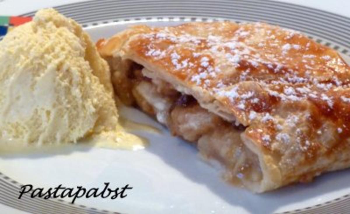 Birnenstrudel mit Blätterteig und Birnen - Rezept mit Bild - kochbar.de