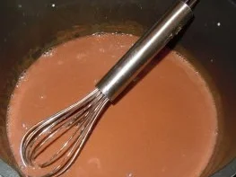 Khaki-Mousse mit Schokoladen-Whisky-Sauce - Rezept - Bild Nr. 8