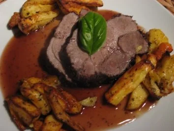 Wildschweinbraten mit Knusperkartoffeln - Rezept - Bild Nr. 2