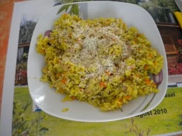 Gemüsereis mit Schweinsteakstreifen und Salat - Rezept - Bild Nr. 4