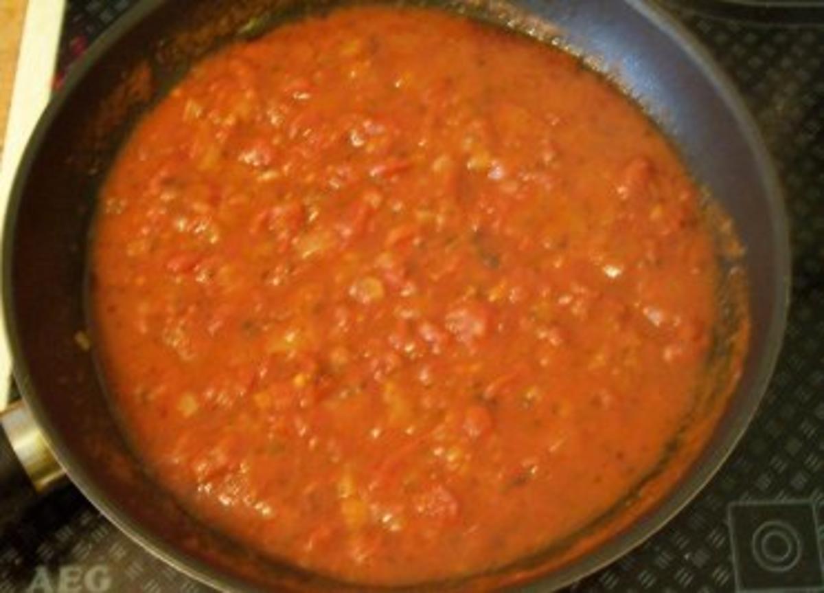 Sauce: Stückige Tomaten-Sauce - Rezept