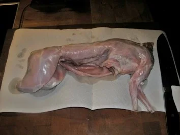 Kaninchen im Steintopf - Rezept - Bild Nr. 2