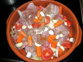 Kaninchen im Steintopf - Rezept - Bild Nr. 3