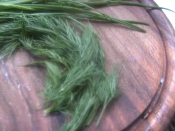 Rezept: Lachs in Butter gebraten auf Dill-Sahne-Soße und Bandnundeln Bild Nr. 3 Lachs in Butter gebraten auf Dill-Sahne-Soße und Bandnundeln - Rezept - Bild Nr. 3