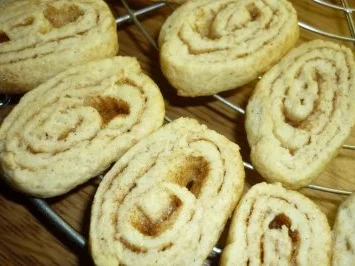 Rezept: Zimtschnecken Bild Nr. 2 Zimtschnecken - Rezept - Bild Nr. 2