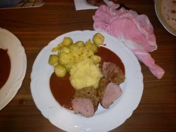 Schweinefilet mit Walnusskruste und Beilagen - Rezept