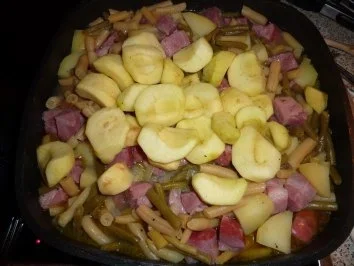 Rezept: Fl/Schwein: Kasseler-Bohnenpfanne Bild Nr. 5 Fl/Schwein: Kasseler-Bohnenpfanne - Rezept - Bild Nr. 5