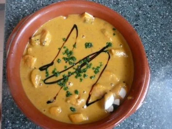 SUPPE /KÜRBISSUPPE ....meinen letzten Gartenkürbis nahm ich mit nach Spanien... - Rezept