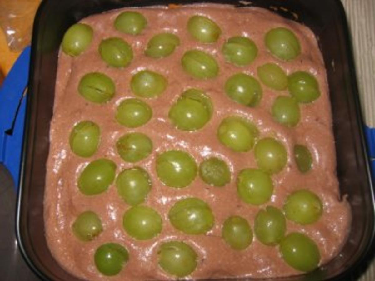 Pudding-Torte mit Trauben - Rezept mit Bild - kochbar.de