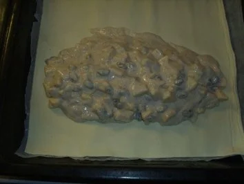 Rezept: Kuchen+Torten: Blätterteig gefüllt mit Quark, Äpfel und Rosinen Bild Nr. 4 Kuchen+Torten: Blätterteig gefüllt mit Quark, Äpfel und Rosinen - Rezept - Bild Nr. 4