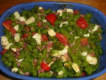 Rezept: Griechische Kässpätzle.....:-))) Bild Nr. 3 Griechische Kässpätzle.....:-))) - Rezept - Bild Nr. 3